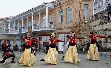 Tradycyjny gruziński taniec stanie się przedmiotem obowiązkowym