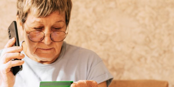 Oszuści wykorzystują rozliczenia PIT. Tak próbują wyłudzić dane i pieniądze