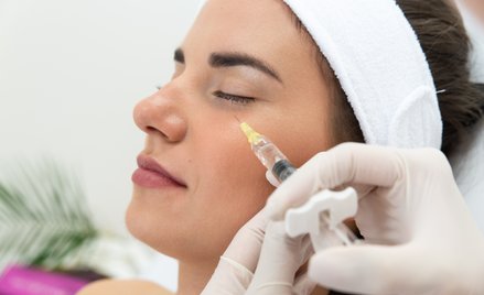 Ministerstwo zwraca uwagę, że procedury medycyny estetyczno-naprawczej są świadczeniami zdrowotnymi 