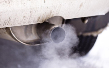 Bruksela oskarża BMW, Daimlera i VW o zmowę ws. emisji spalin