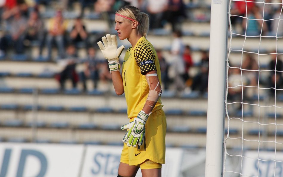 Katarzyna Kiedrzynek, bramkarka reprezentacji Polski