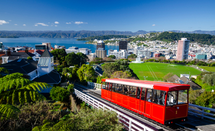 Wellington, stolica Nowej Zelandii, ktora jest najbardziej oddalonym od Polski państwem na świecie.