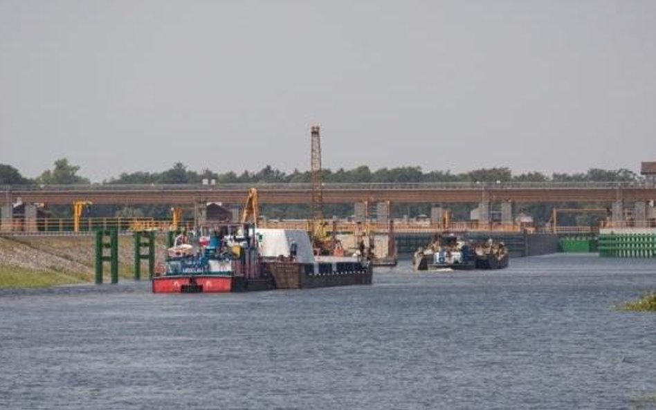 OT Logistics: Kurs akcji mocno spada