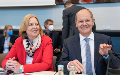 Barbel Bas i Olaf Scholz