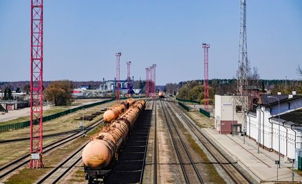 Farma fotowoltaiczna Orlenu zasili rafinerię w Możejkach