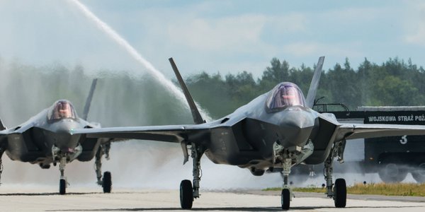 Polska kupi powietrzne tankowce. To podniebne stacje benzynowe dla polskich F-35