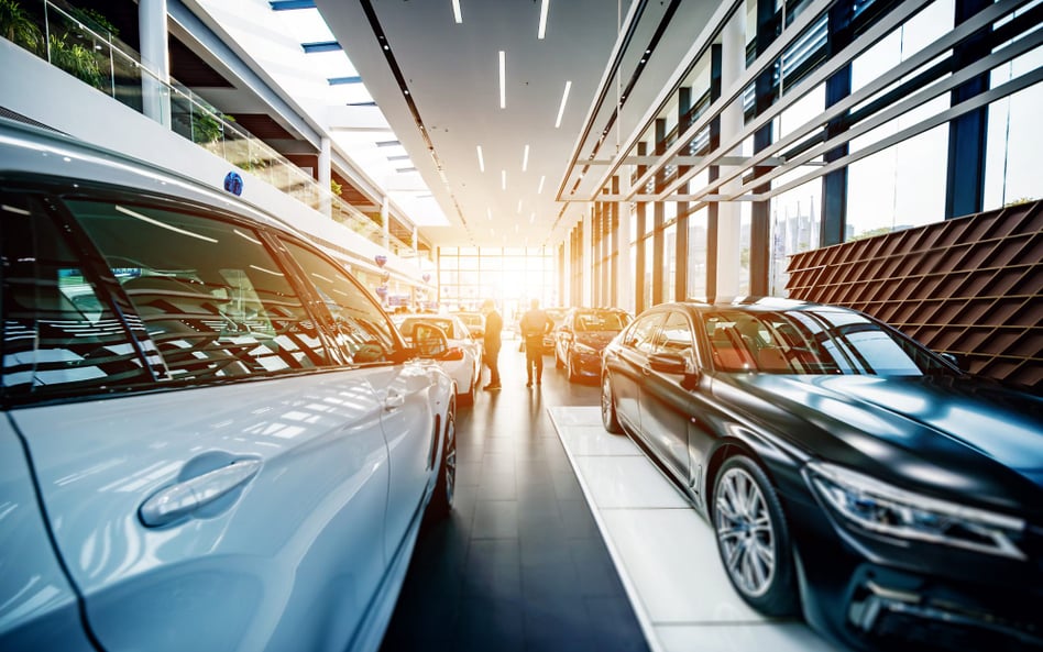 Można zarejestrować samochód w salonie dealerskim