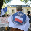 Sprawa dezubekizacji. Dlaczego państwo przegrywa z byłymi funkcjonariuszami i zwraca miliardy?