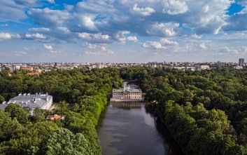 Łazienki Królewskie są piękne o każdej porze roku