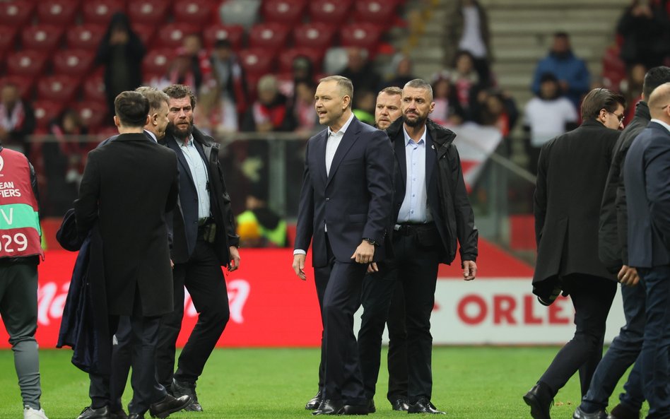 Prezydentowi należy przyznać najszerszy zakres ochrony przed czynną napaścią spośród katalogu wszyst