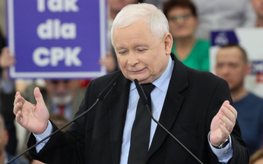 Jarosław Kaczyński podczas spotkania z sympatykami PiS w Opocznie