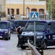 30 i 31 lipca, korzystając z bierności marokańskich służb granicznych, do Ceuty wdarło się ok. 80 ty
