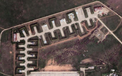 Precyzyjny atak na Krymie. Na zdjęciach satelitarnych widać zniszczone samoloty