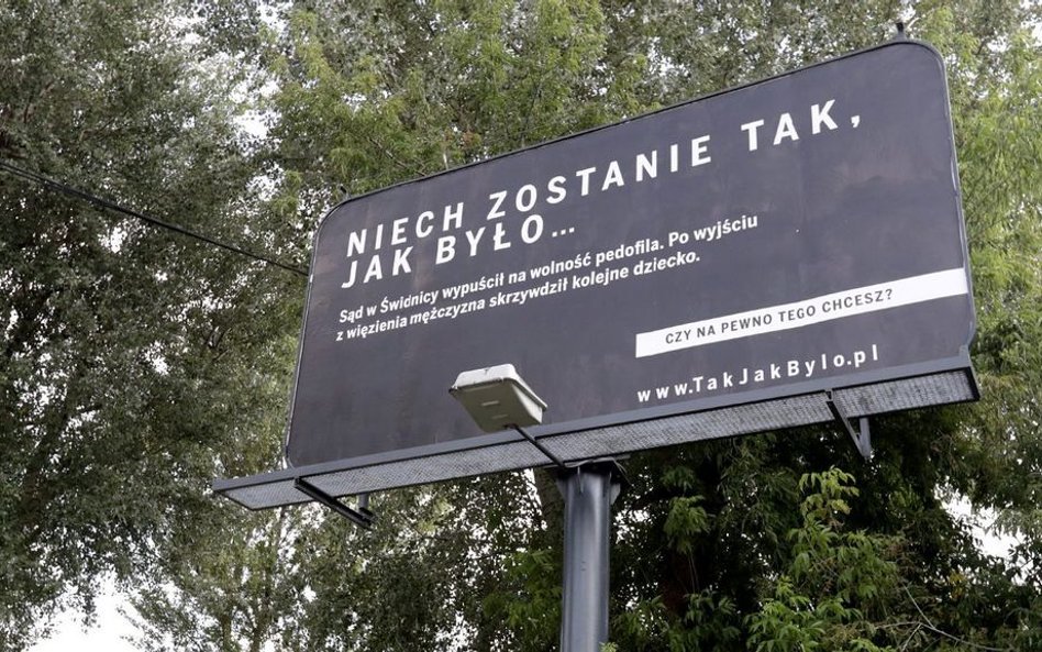 KRS odpowiada na czarny PR z kampanii billboardowej ws. sądownictwa