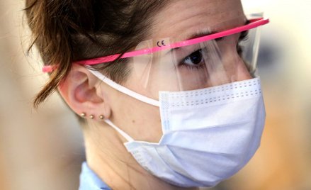 136 nowych przypadków koronawirusa w Polsce. Zmarło 6 osób