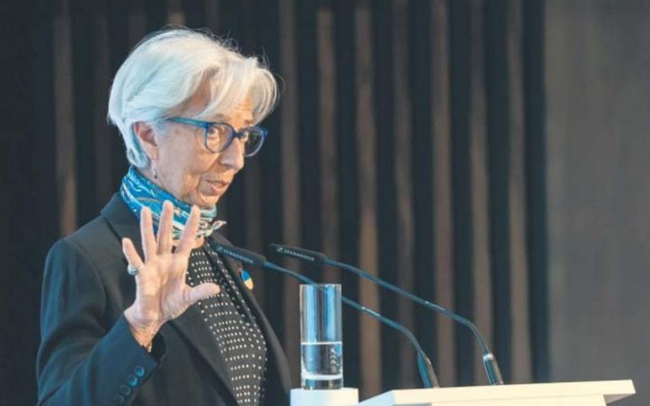 Christine Lagarde broni wspólnej waluty z okazji jej 20-lecia: „Euro stało się znakiem stabilności i