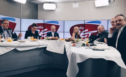 Sasin broni komentarza przed "Idą" w TVP