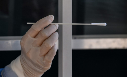Epidemia w Polsce: 437 nowych zakażeń. 7 osob zmarło