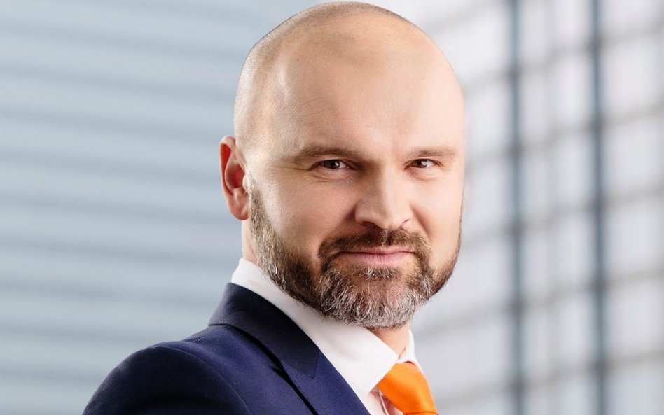 - Sukces polskiej gospodarki w ostatnim ćwierćwieczu opiera się na jej wejściu w łańcuch dostawców e