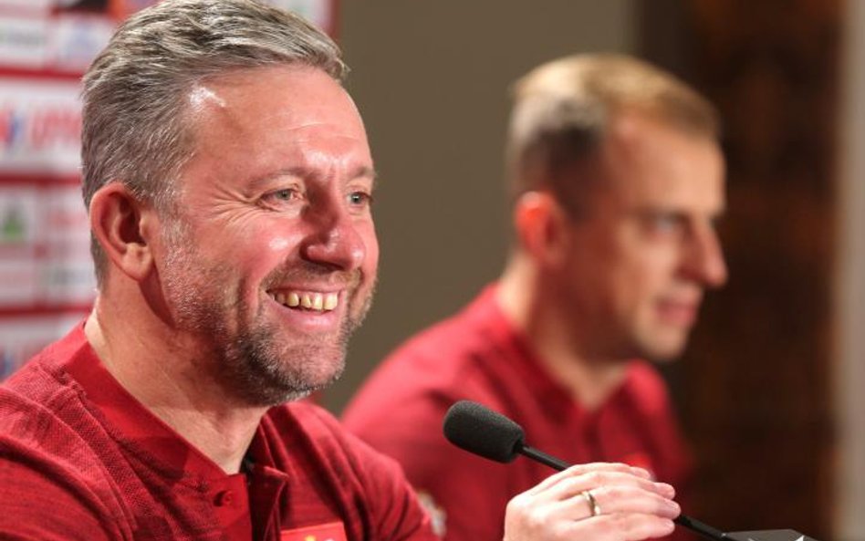 Jerzy Brzęczek i Kamil Grosicki podczas konferencji prasowej w Katowicach