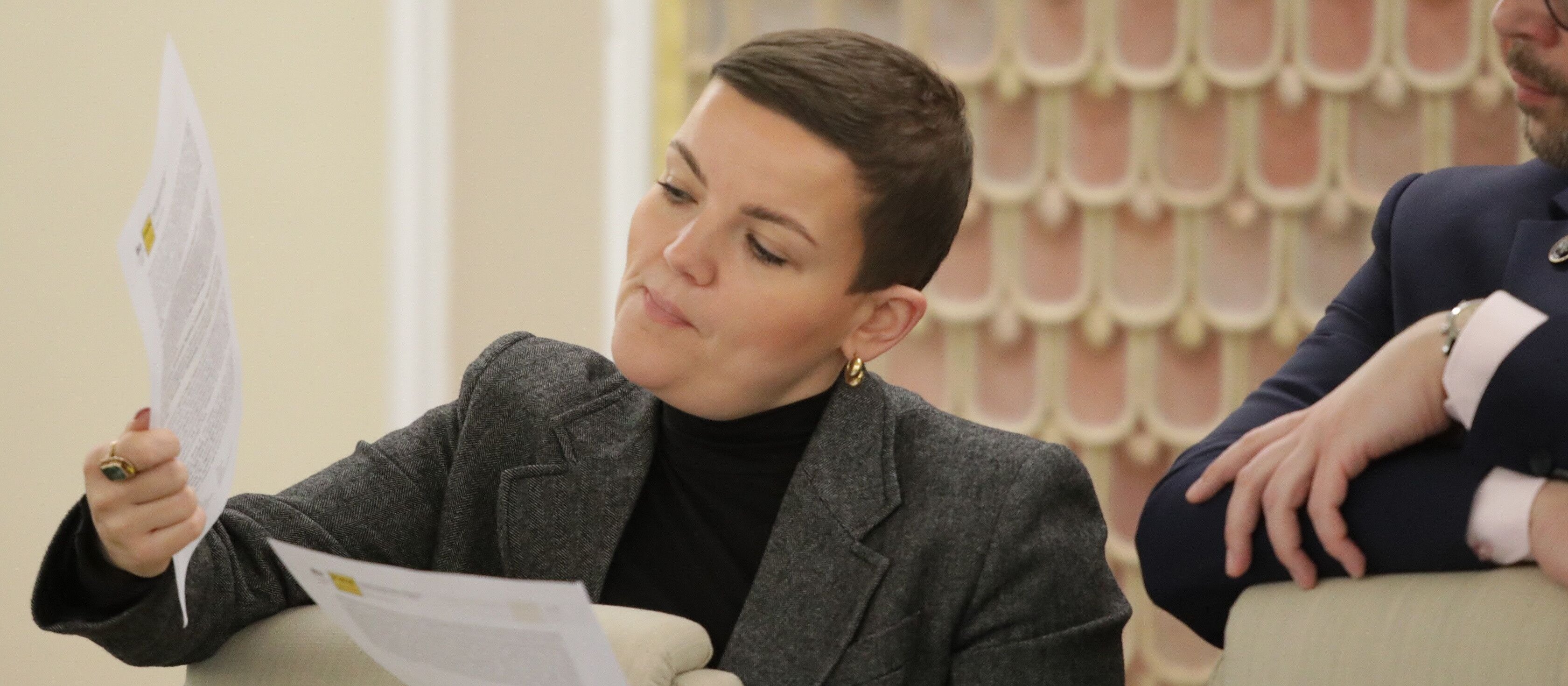 Kontrowersyjna decyzja minister kultury, w środowisku muzealników wrze