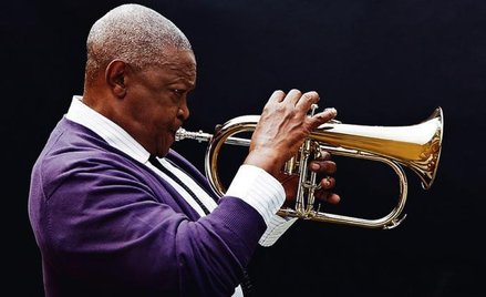 Hugh Masekela jeden z pierwszych instrumentów dostał od samego Louisa Armstronga