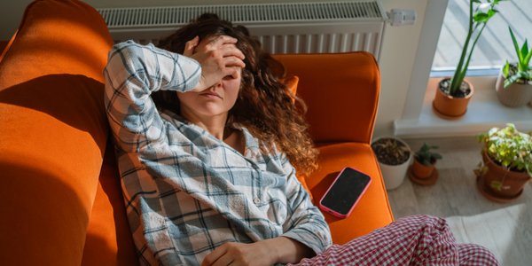 Tak pracuje mózg u osób z zespołem przewlekłego zmęczenia i long COVID. Zaskakujące różnice