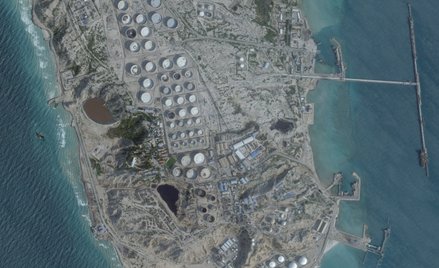 Terminale naftowe na irańskiej wyspie Chark