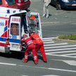 Warszawa: Ambulans na sygnale zderzył się z innym autem. Dziewięć osób rannych