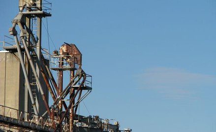 Dwa długie weekendy zaważyły na produkcji przemysłu