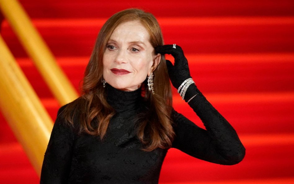 Isabelle Huppert chora na Covid-19