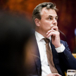 Holandia: Minister ds. migracji podaje się do dymisji po raporcie dot. przestępstw popełnianych prze