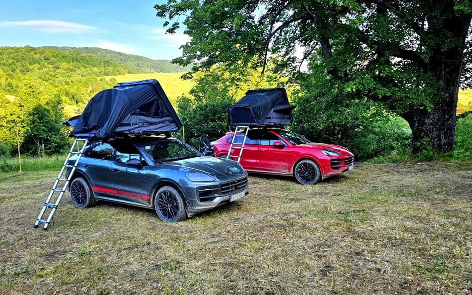 Namiot Porsche dostępny jest w dwóch kolorach i pomieści dwie osoby