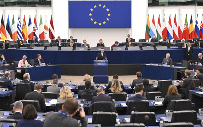 Unia Europejska - łącznie z Węgrami - zatwierdziła pomoc dla Ukrainy