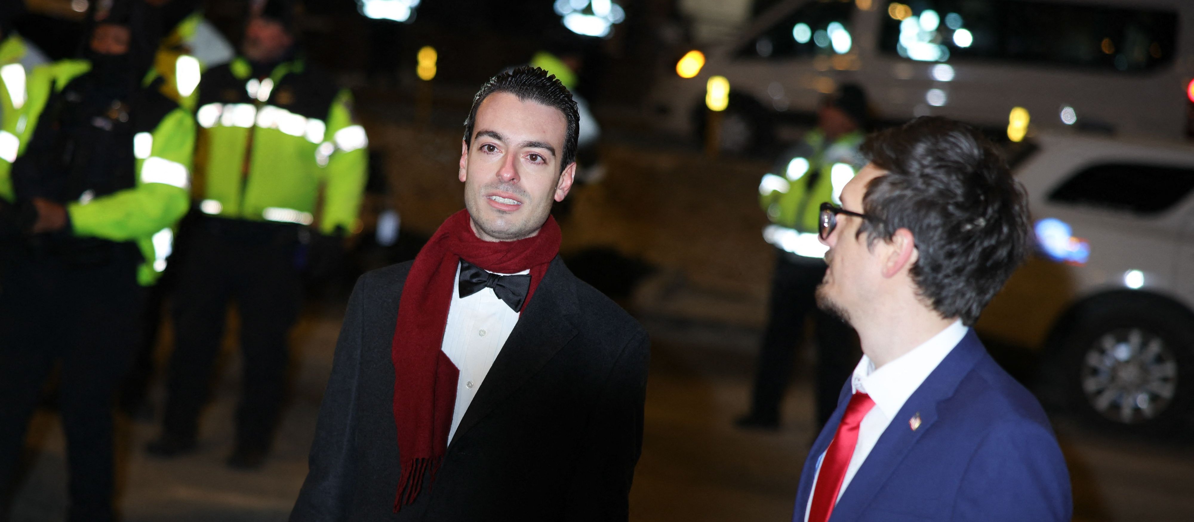 Nominat Donalda Trumpa się wycofuje. Pisał, iż miewa „skłonności nazistowskie”