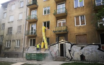 Modernizacja dotyczy m.in. słynnego Domu Marczewskich z lat 1936–1938 oraz przylegającej do niego of