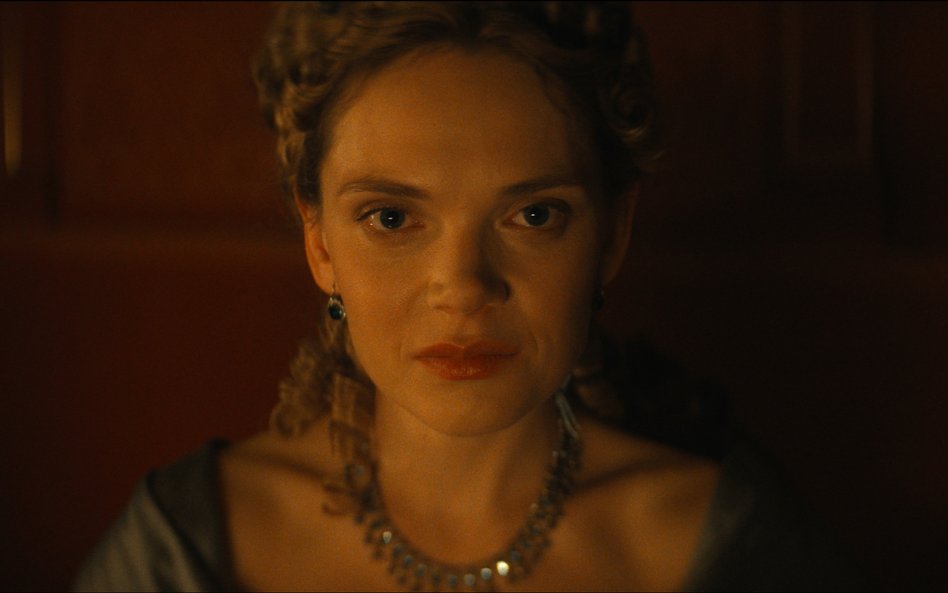 „Lalka” reż. Paweł Maślona. Na zdjęciu Sandra Drzymalska jako Izabela Łęcka