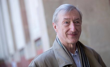 Julian Barnes