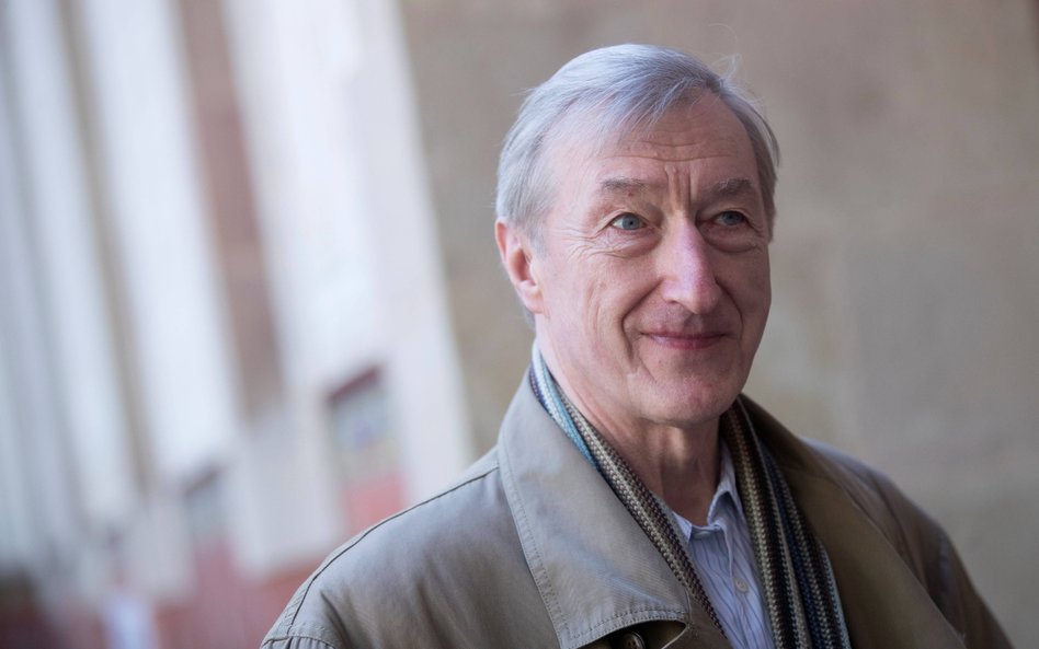 Julian Barnes