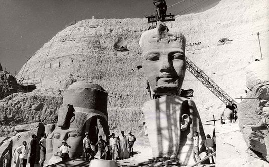 Międzynarodowa kampania na rzecz ochrony nubijskich zabytków została zainicjowana przez UNESCO. Na z