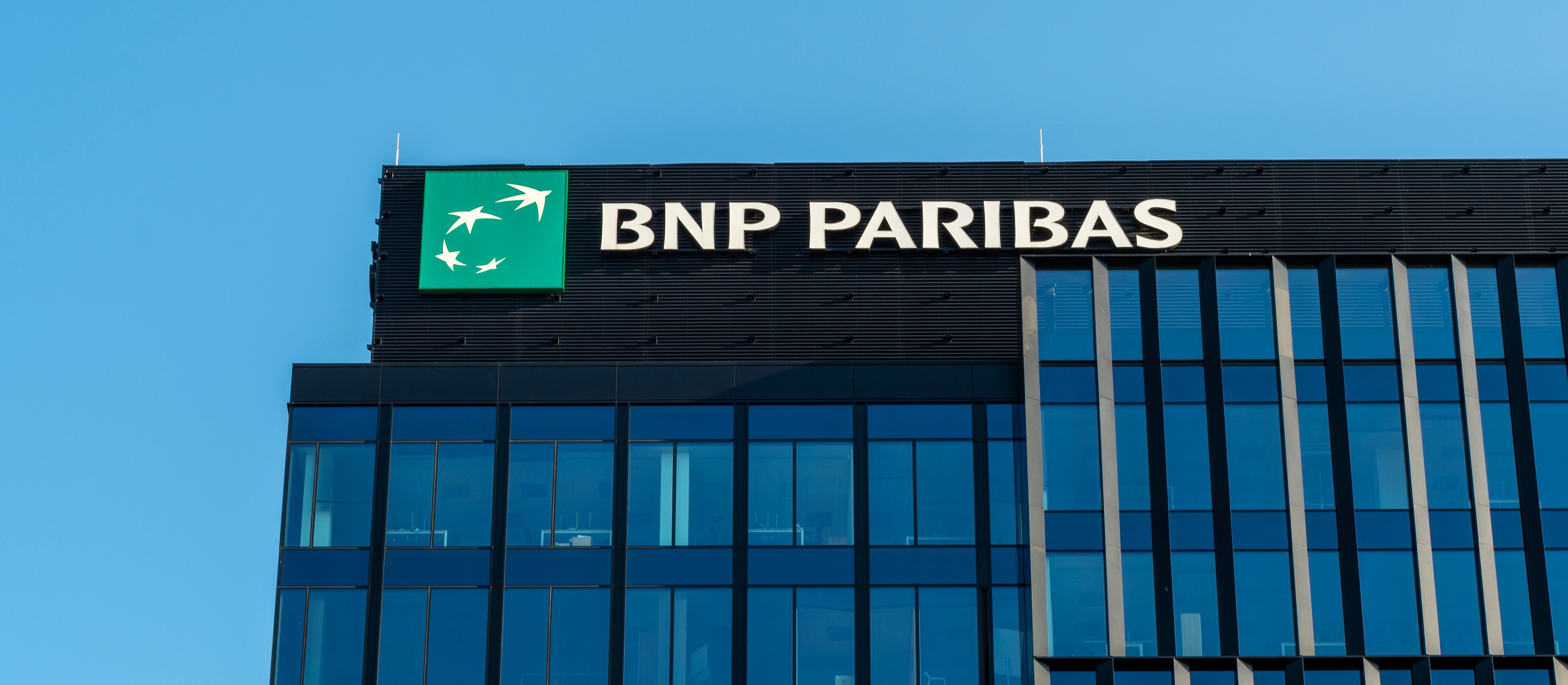 Zysk grupy BNP Paribas BP w II kwartale lekko poniżej oczekiwań