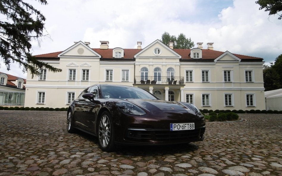 Porsche Panamera 4S Sport Turismo: Najpiękniejsze kombi świata