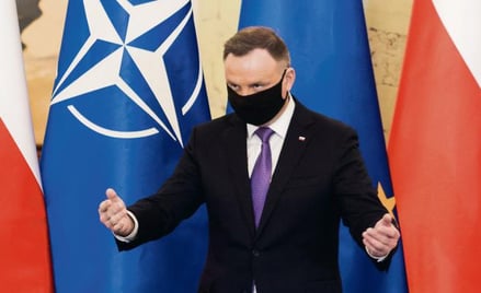 Andrzej Duda zaprasza opozycję na posiedzenia Rady Bezpieczeństwa Narodowego i autentycznie próbuje 