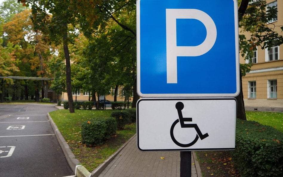 Orzeczenie o niepełnosprawności w 2026 roku. Lista świadczeń i ulg przy stopniu lekkim