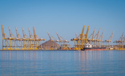 Port w Fudżajrze nad Zatoką Omańską