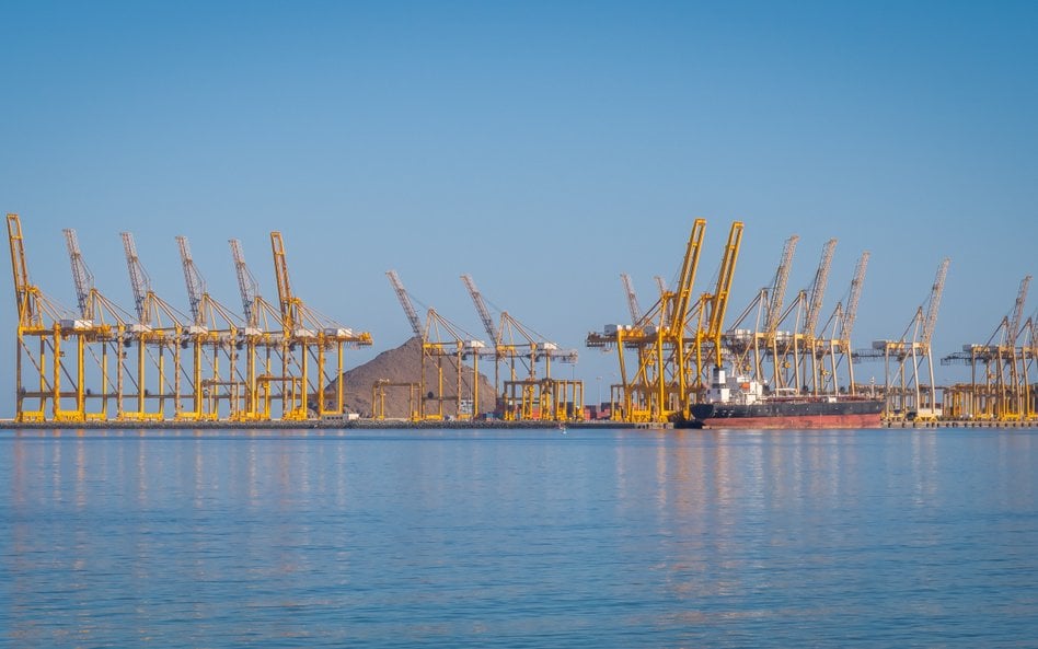 Port w Fudżajrze nad Zatoką Omańską