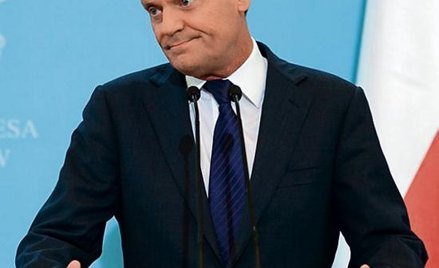 Donald Tusk tłumaczył, że nie może czytać wszystkich raportów