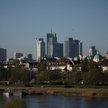 Inwestorzy nad Wisłą z zaciągniętym hamulcem