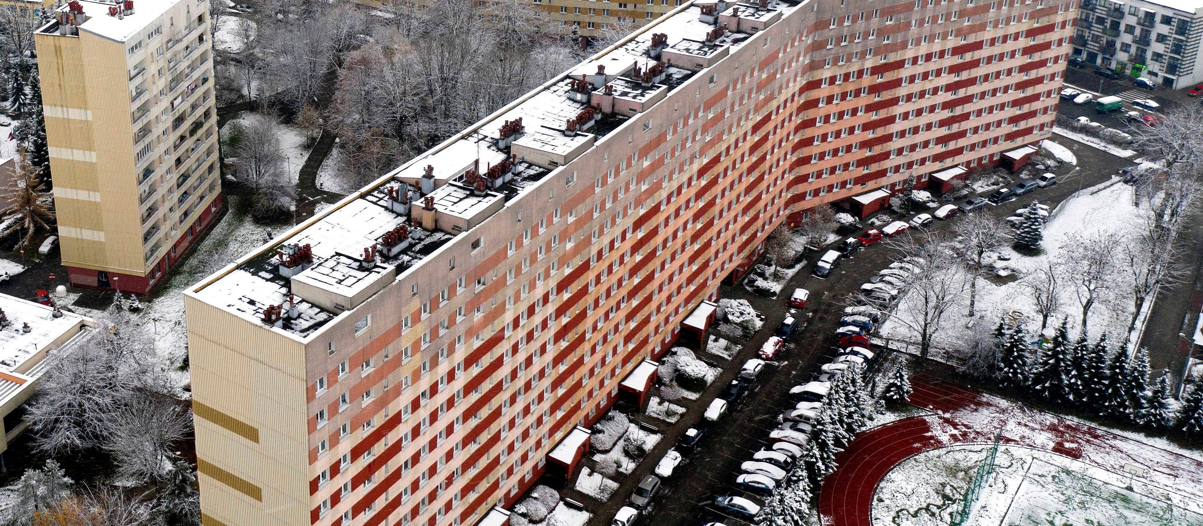 Mniej pełnomocników na walnych zgromadzeniach. Posłowie zmienili projekt nowelizacji ustawy o spółdzielniach mieszkaniowych