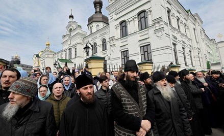 Zwolennicy podległości patriarchatowi moskiewskiemu modlili się 1 kwietnia pod Ławrą Peczerską w Kij
